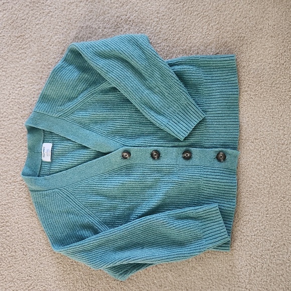 Cardigan - Picture 1 of 2